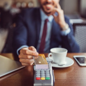 credit-card-machine-terminal-processor-dubai-uae